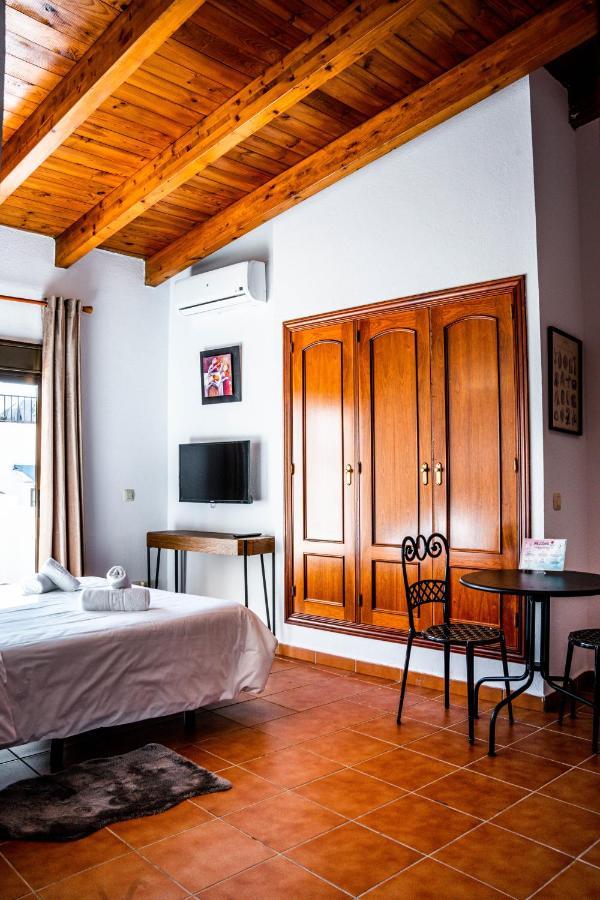 Village Aparthotel