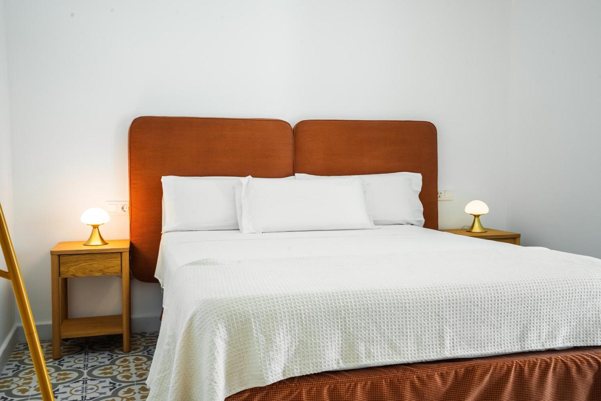 Aparthotel Village *