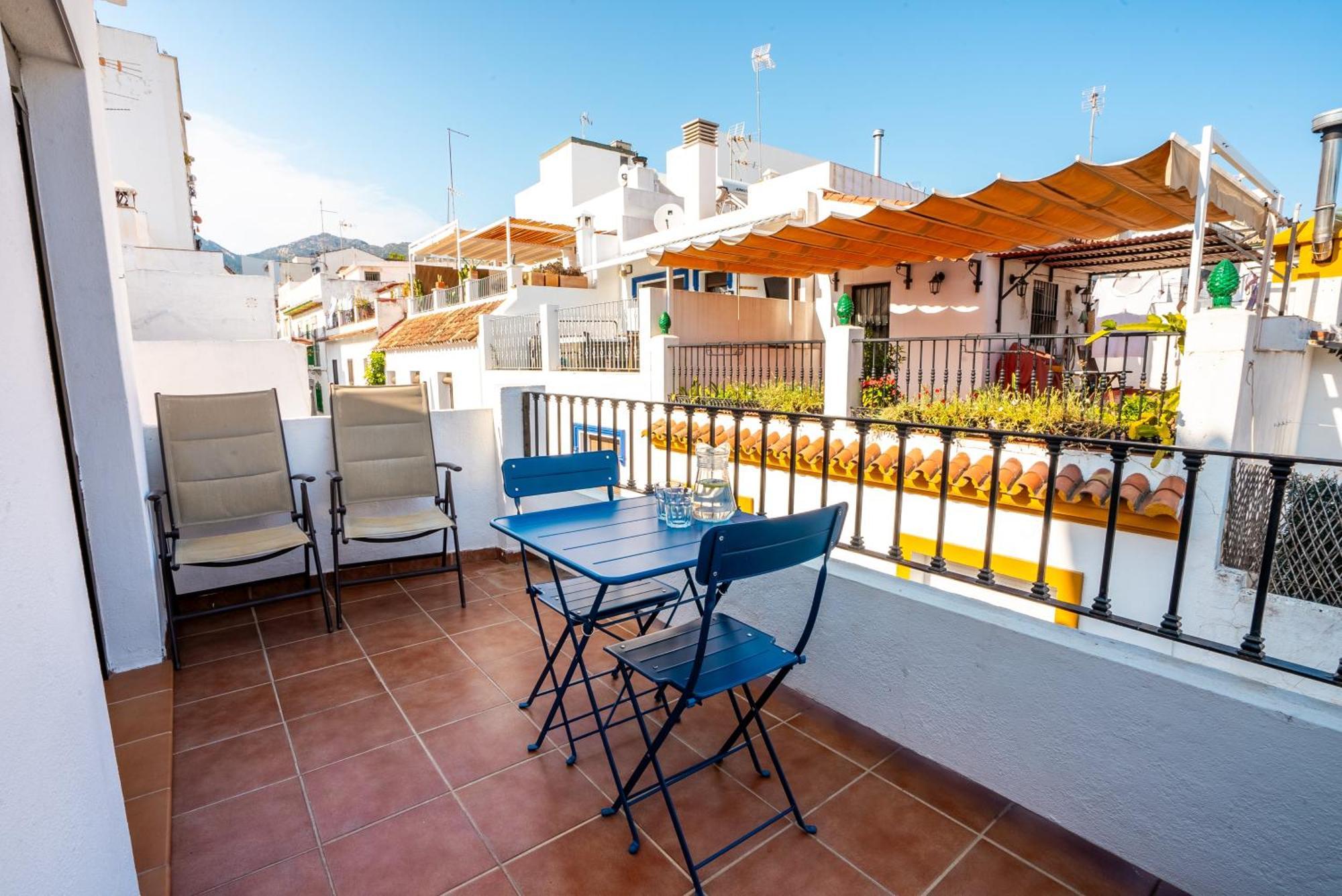 Village Aparthotel